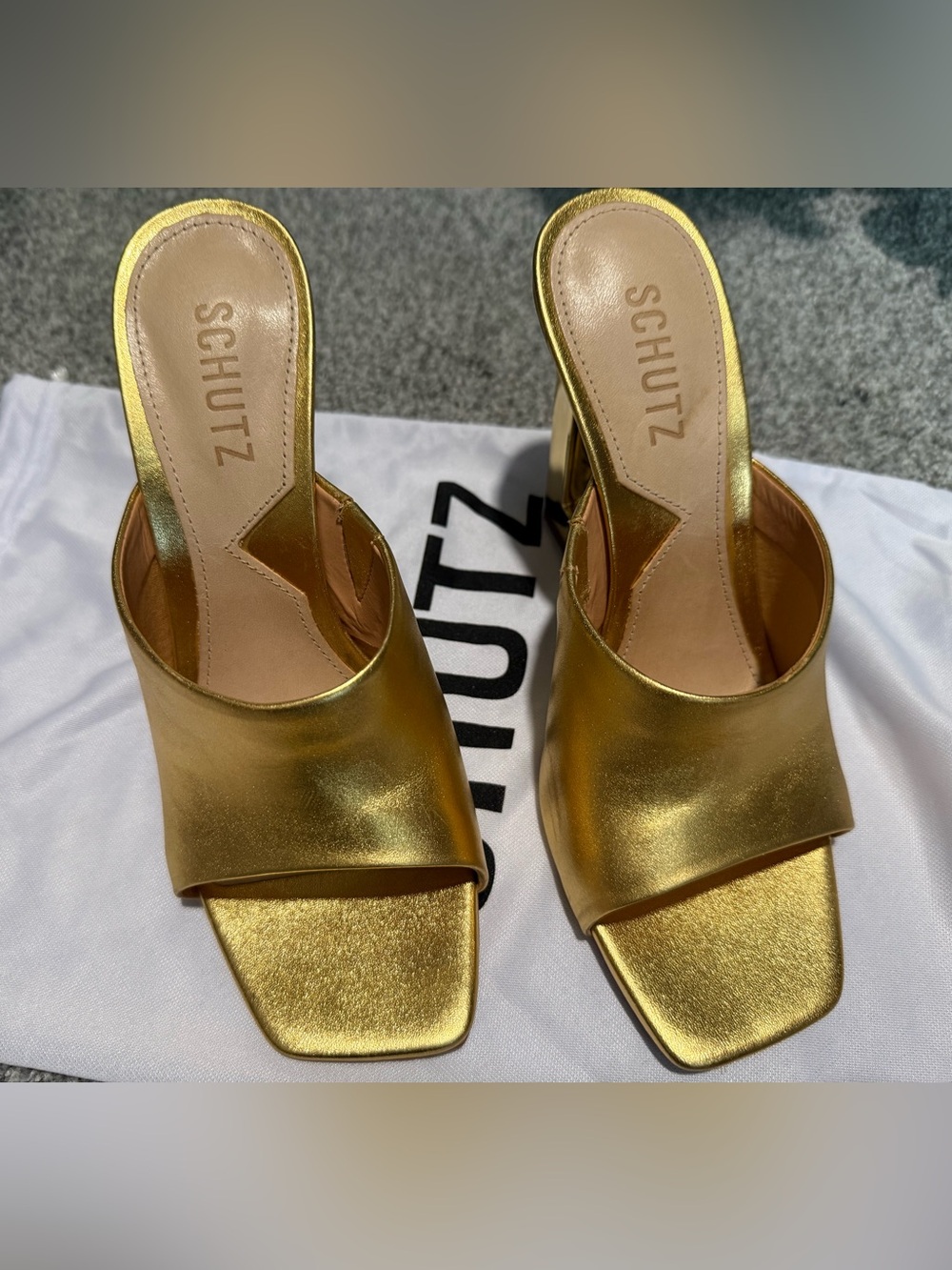 SCHUTZ Filipa Gold Metallic Leather Mule Heels Sz 8 ✨